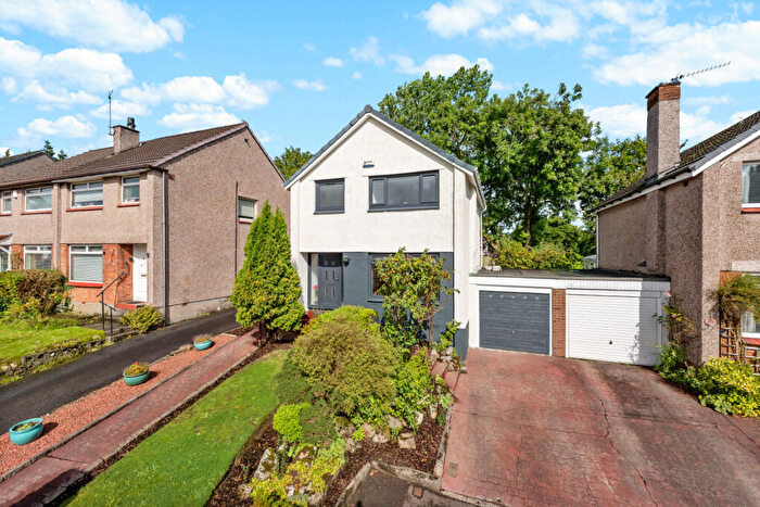 3 Bedroom Detached House For Sale In Antonine Road, Bearsden, G61