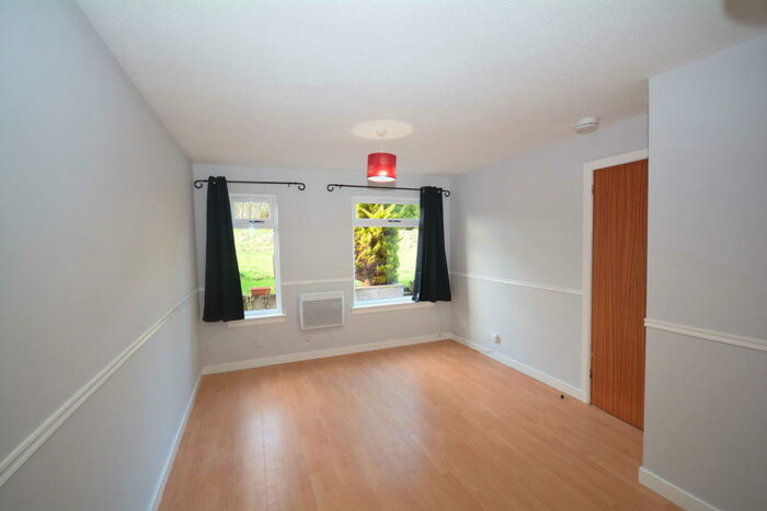 1 Bedroom Garage / Parking To Rent In Lomond Way, Inverness, IV3