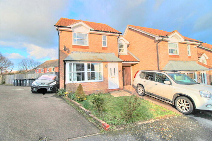 3 Bedroom Terraced House To Rent In Glessing Road, Stone Cross, Pevensey, BN24