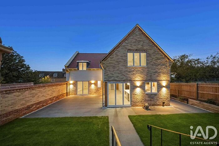 5 Bedroom Detached House For Sale In Lower Road, Stuntney, CB7