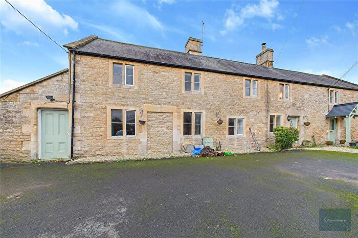 3 Bedroom Semi-Detached House To Rent In First Lane, Melksham, SN12