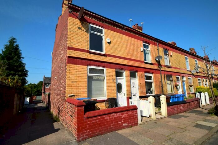 2 Bedroom End Of Terrace House To Rent In Glanvor Road, Edgeley, Stockport, SK3