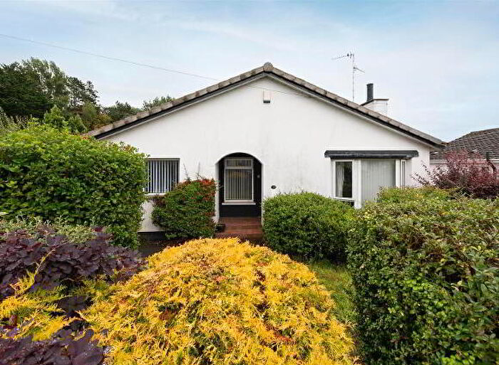 3 Bedroom Detached Bungalows For Sale In Pines Park, Lurgan, BT66