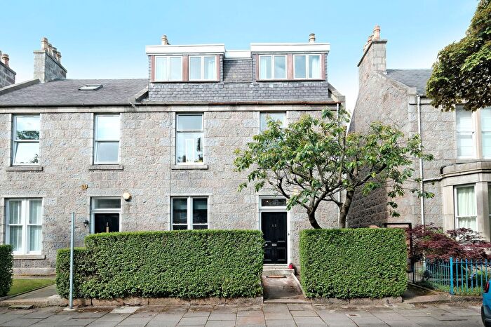 2 Bedroom Flat For Sale In Brighton Place, Ashley, Aberdeen, Aberdeen City, AB10