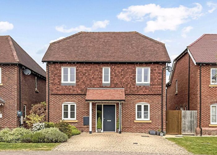 3 Bedroom Detached House For Sale In Anderson Place, East Hanney, OX12