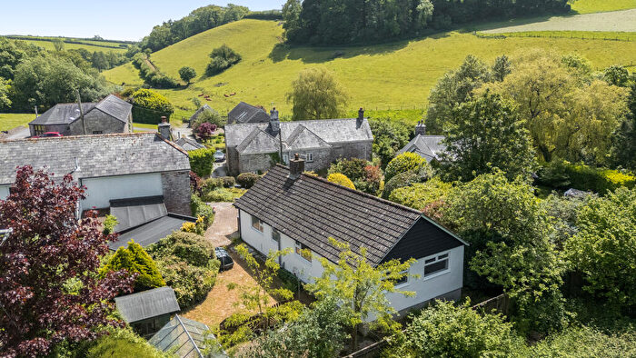 2 Bedroom Detached Bungalow For Sale In Little Orchard, Yealmpton, Plymouth, Devon, PL8