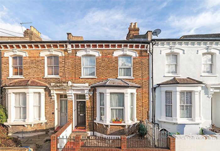 3 Bedroom Terraced House For Sale In Fellbrigg Road, London, SE22