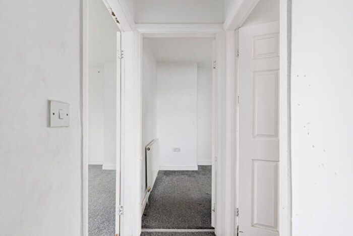 2 Bedroom Semi-Detached House For Sale In City Road, Orrell, Wigan, WN5
