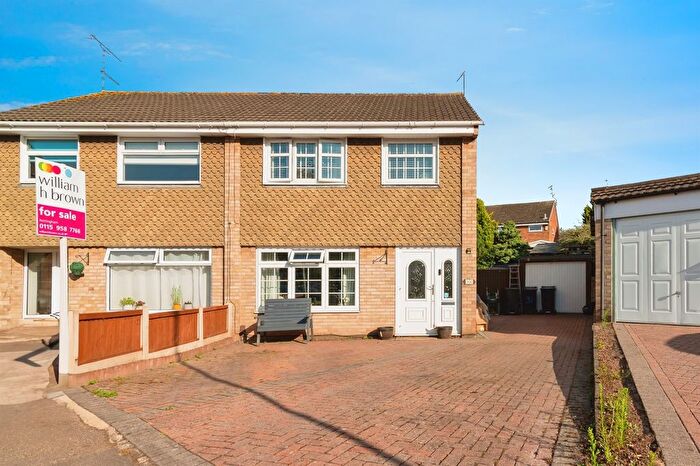 3 Bedroom Semi-Detached House For Sale In Steinbeck Road, Carlton, Nottingham, NG4