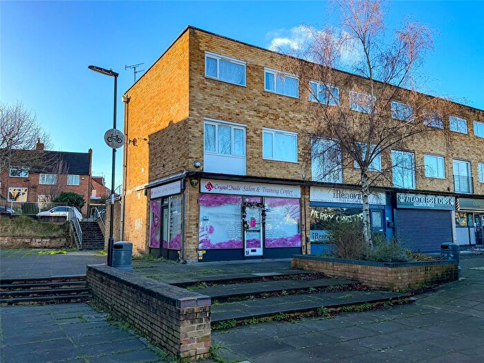 3 Bedroom Flat For Sale In Premier Parade, Forest Hills Drive, Southampton, Hampshire, SO18