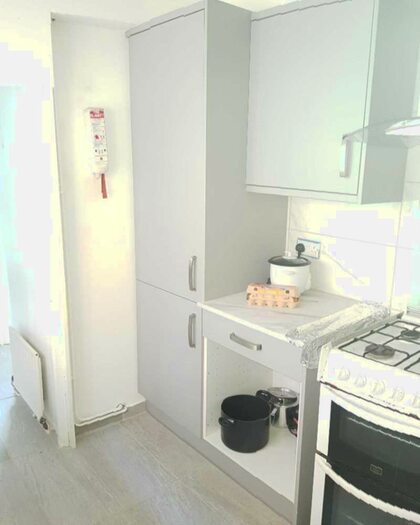 2 Bedroom Terraced House To Rent In Manchester Road, Reading, RG1