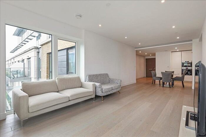 2 Bedroom Flat For Sale In Faulkner House, Fulham Reach, Hammersmith, London, W6