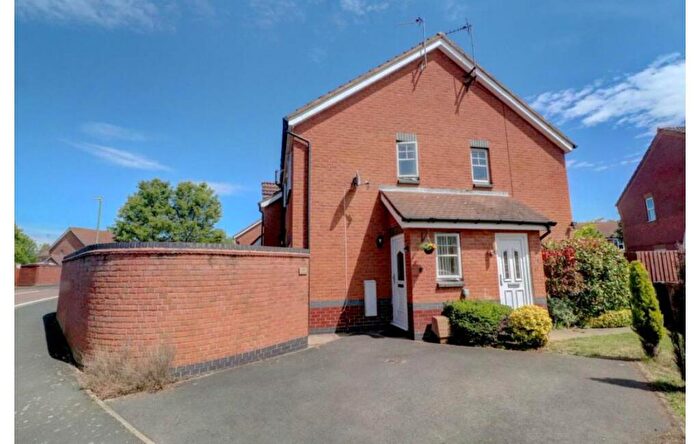 1 Bedroom Semi-Detached House To Rent In Hadfield Way, Fordbridge, Birmingham, B37