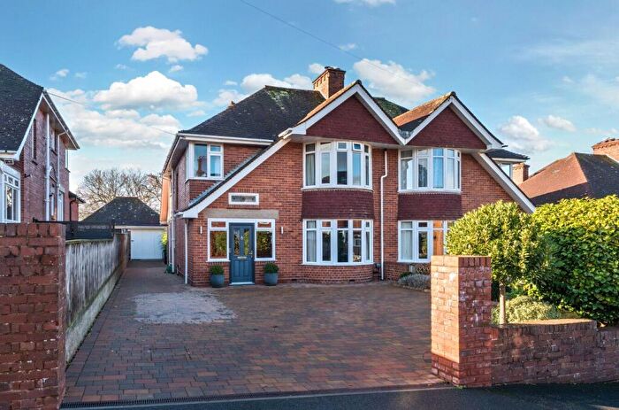 3 Bedroom Semi Detached House For Sale In Fairfield Avenue, Exeter, EX4