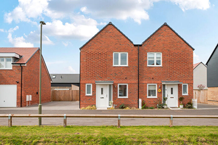 2 Bedroom Semi Detached House For Sale In Exbury Crescent, Cranleigh, GU6