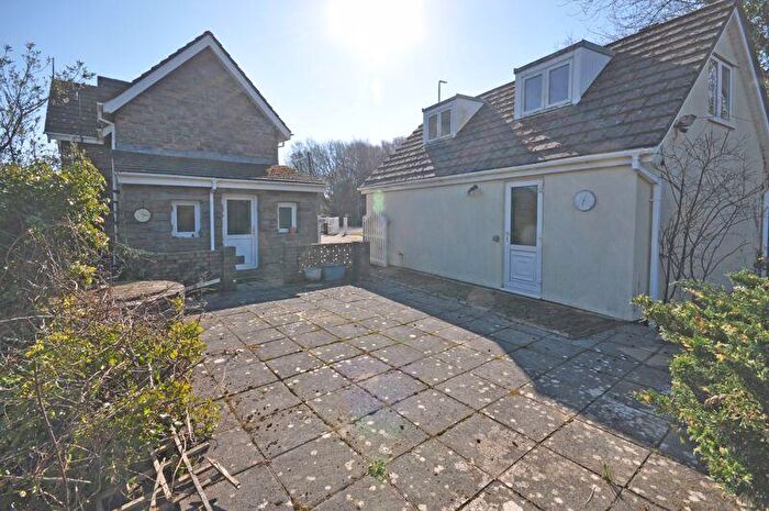 4 Bedroom Detached House For Sale In Station House, Caerphilly Road, Rhiwderin, NP10
