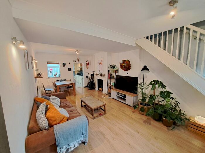 2 Bedroom Terraced House To Rent In Cecil Road, Cheshunt, Waltham Cross, EN8