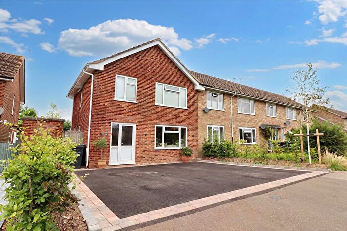 3 Bedroom End Of Terrace House For Sale In Challoners, Horsted Keynes, RH17