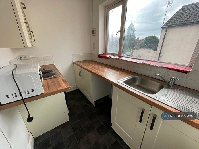 2 Bedroom Flat To Rent In Melrose St, Hull, HU3