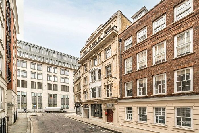 2 Bedroom Flat For Sale In Little Britain, Wesley House, EC1A