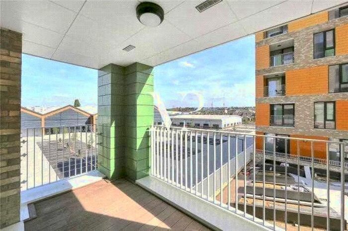 1 Bedroom Flat To Rent In Gooch House, London, SE10