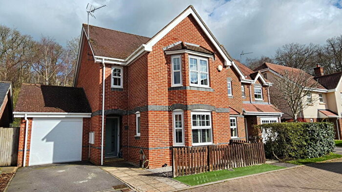4 Bedroom Detached House For Sale In Pinewood Crescent, Hermitage, Thatcham, RG18