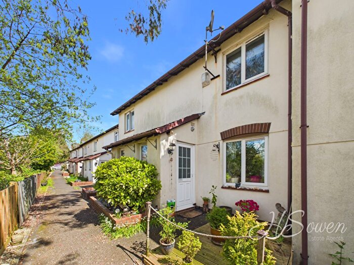 2 Bedroom Terraced House For Sale In Moor Lane Close, Torquay, TQ2