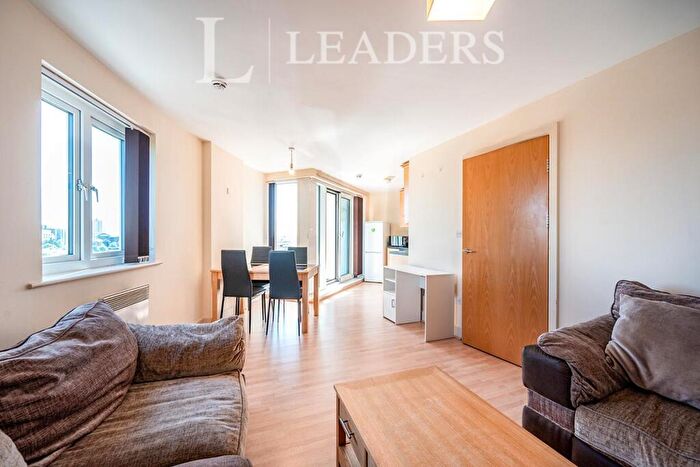 2 Bedroom Flat To Rent In The Roundhouse, Gunwharf Quays, Portsmouth, PO1