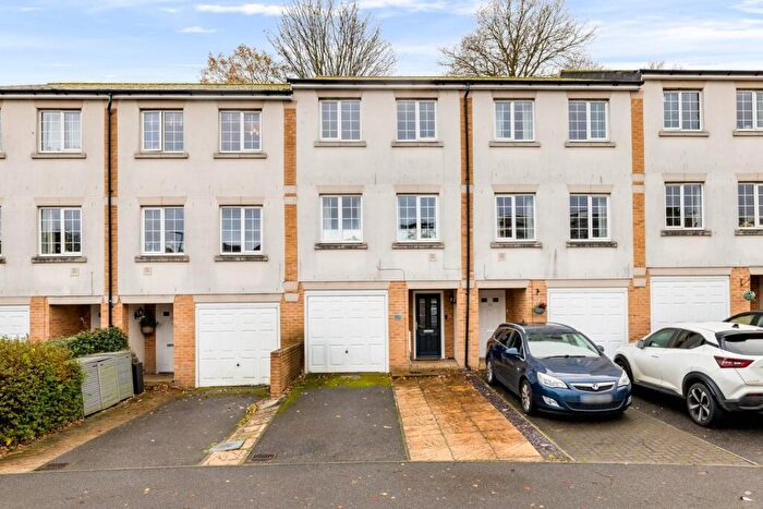 3 Bedroom Terraced House For Sale In Enbrook Valley, Folkestone, CT20