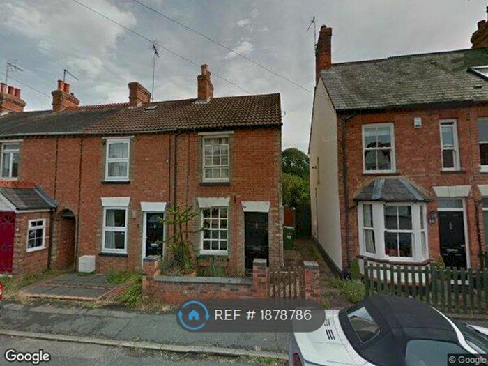 3 Bedroom Semi-Detached House To Rent In Wood Street, Milton Keynes, MK17