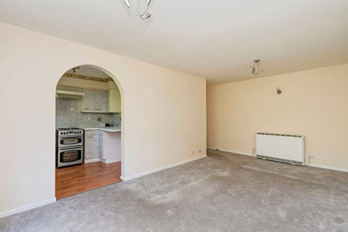 1 Bedroom Property To Rent In Tor Close, Waterlooville, PO7