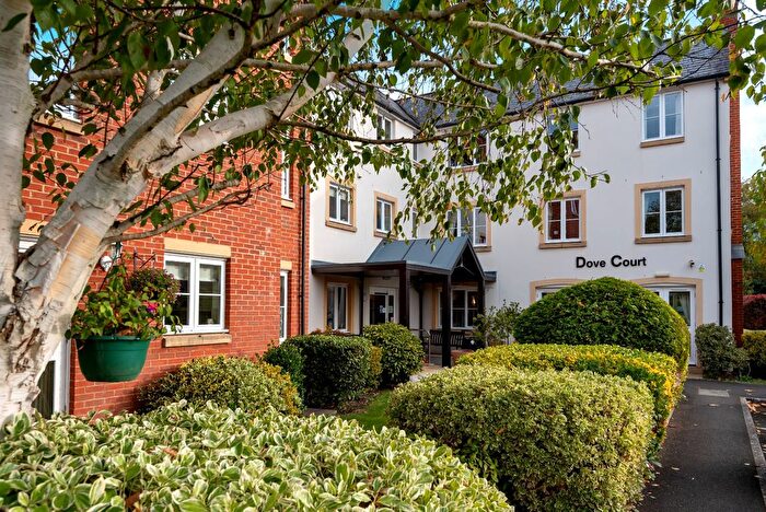 1 Bedroom Flat For Sale In Swan Lane, Faringdon, Oxfordshire, SN7