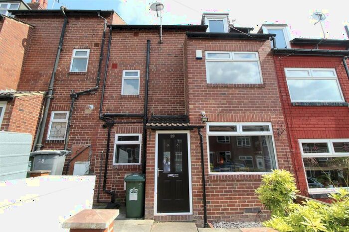 3 Bedroom Terraced House To Rent In Norman View, Leeds, LS5