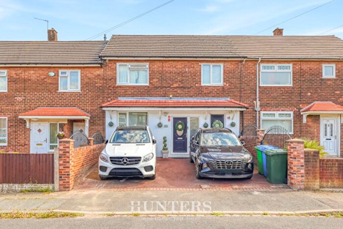 3 Bedroom Terraced House For Sale In Gatesgarth Road, Middleton, Manchester, M24