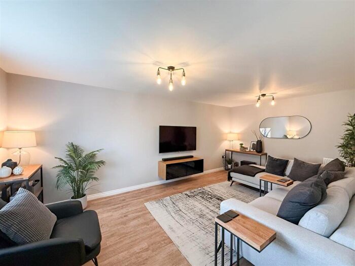 4 Bedroom Detached House For Sale In Bowes Gardens, Springwell Village., NE9