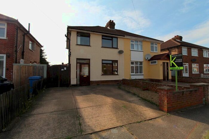 3 Bedroom Semi-Detached House To Rent In Boyton Road, Ipswich, IP3