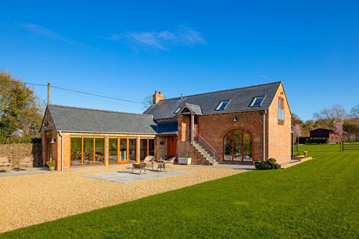 2 Bedroom Detached House For Sale In Stourton, Shipston-On-Stour, CV36