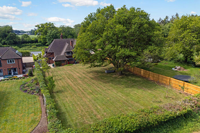 5 Bedroom Detached House For Sale In Bix, Henley-On-Thames, RG9
