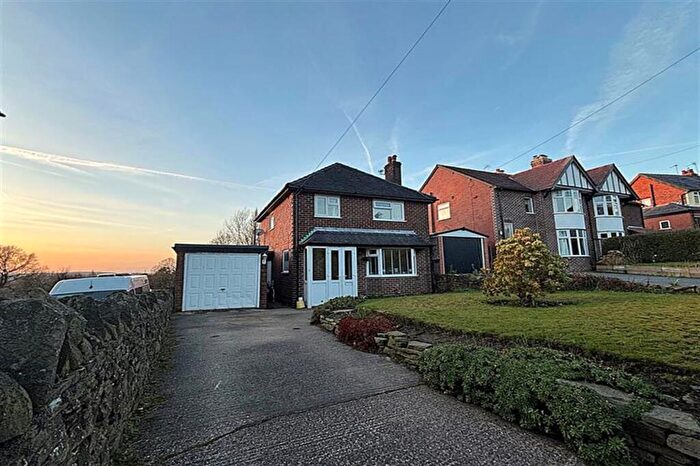 3 Bedroom Detached House For Sale In Rainow Road, Macclesfield, SK10