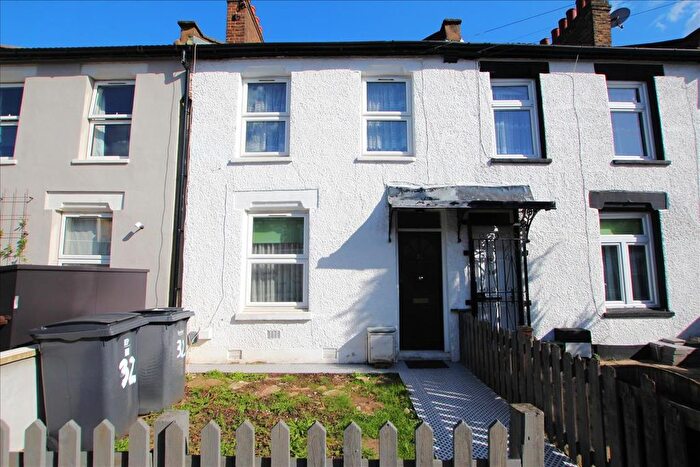 3 Bedroom Terraced House To Rent In Tilson Road, Tottenham, London, N17