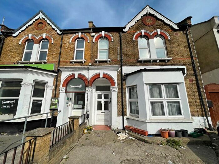 2 Bedroom Flat To Rent In Station Road, Harrow, HA1