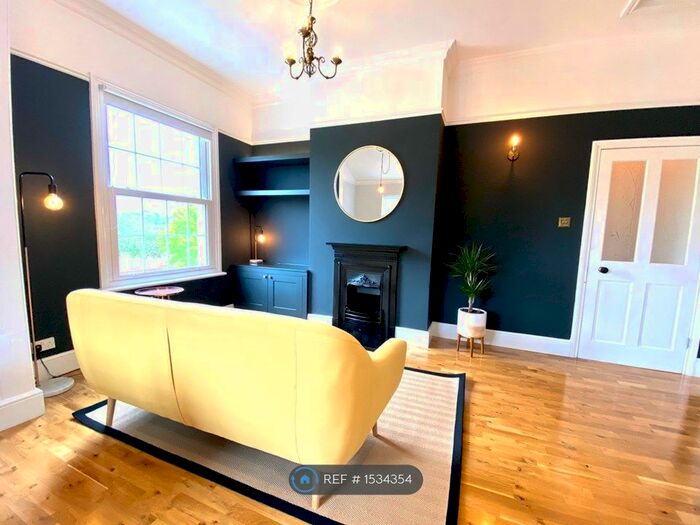 1 Bedroom Flat To Rent In Leam Terrace, Leamington Spa, CV31