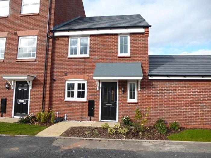3 Bedroom Property To Rent In Young Close, Kidderminster, DY11