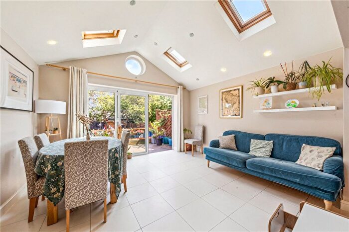 4 Bedroom Terraced House To Rent In Bevin Square, London, SW17