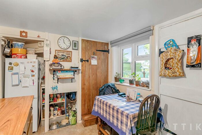 2 Bedroom End Of Terrace House For Sale In Halesworth Road, Bramfield, IP19