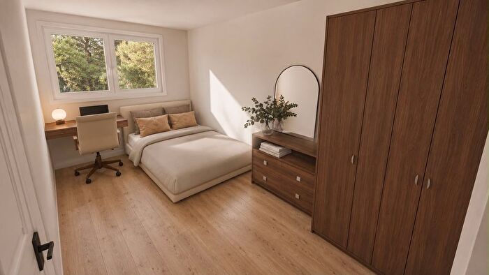 6 Bedroom Terraced House To Rent In Englehurst, Englefield Green, Egham, TW20