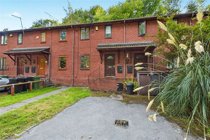 3 Bedroom Terraced House For Sale In Wharfedale Avenue, Leeds, LS7