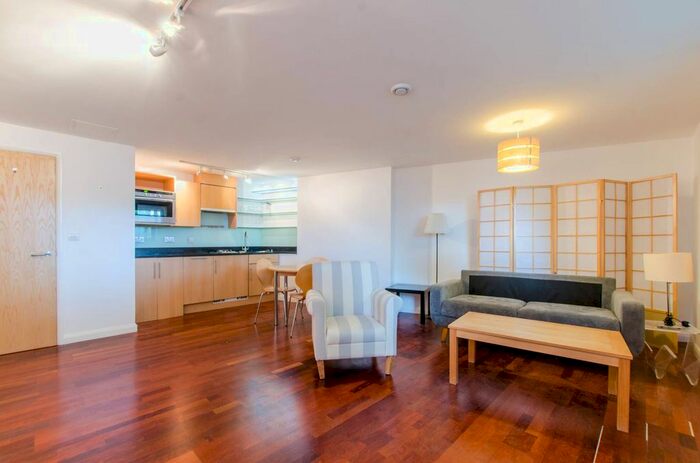 1 Bedroom Flat To Rent In Rope Street, Surrey Quays, SE16