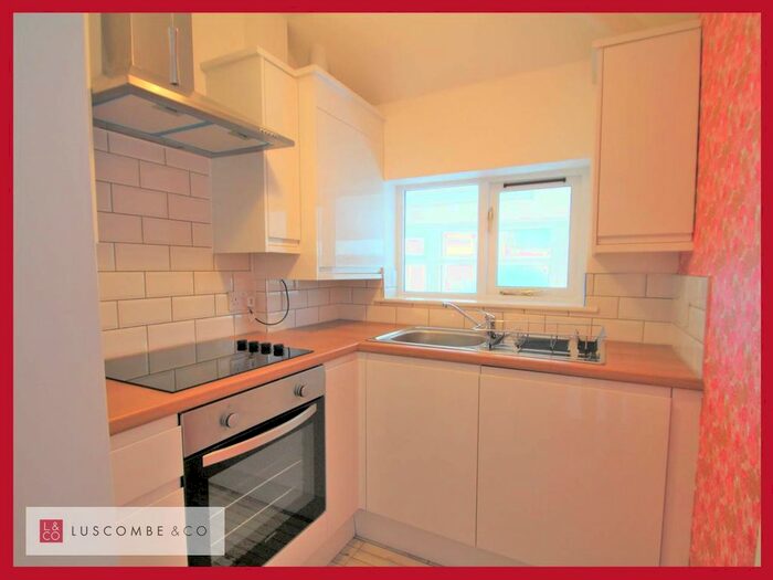 1 Bedroom Flat To Rent In Keynsham Avenue, Newport, NP20