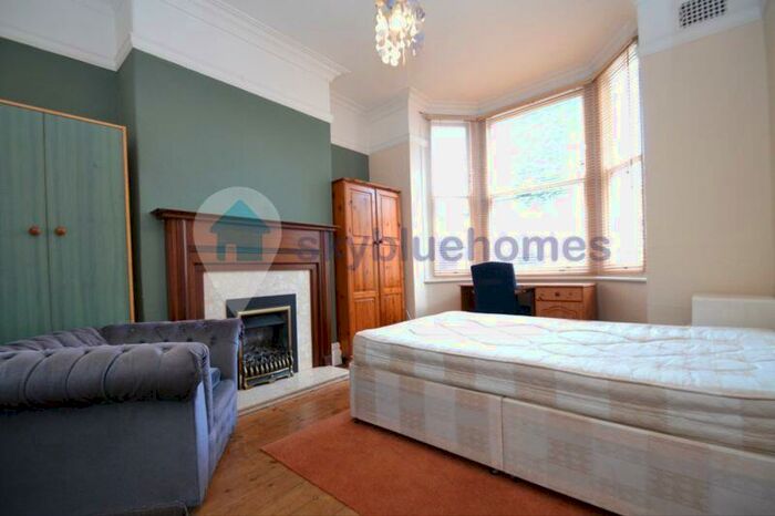 7 Bedroom Terraced House To Rent In Brazil Street, Leicester, LE2